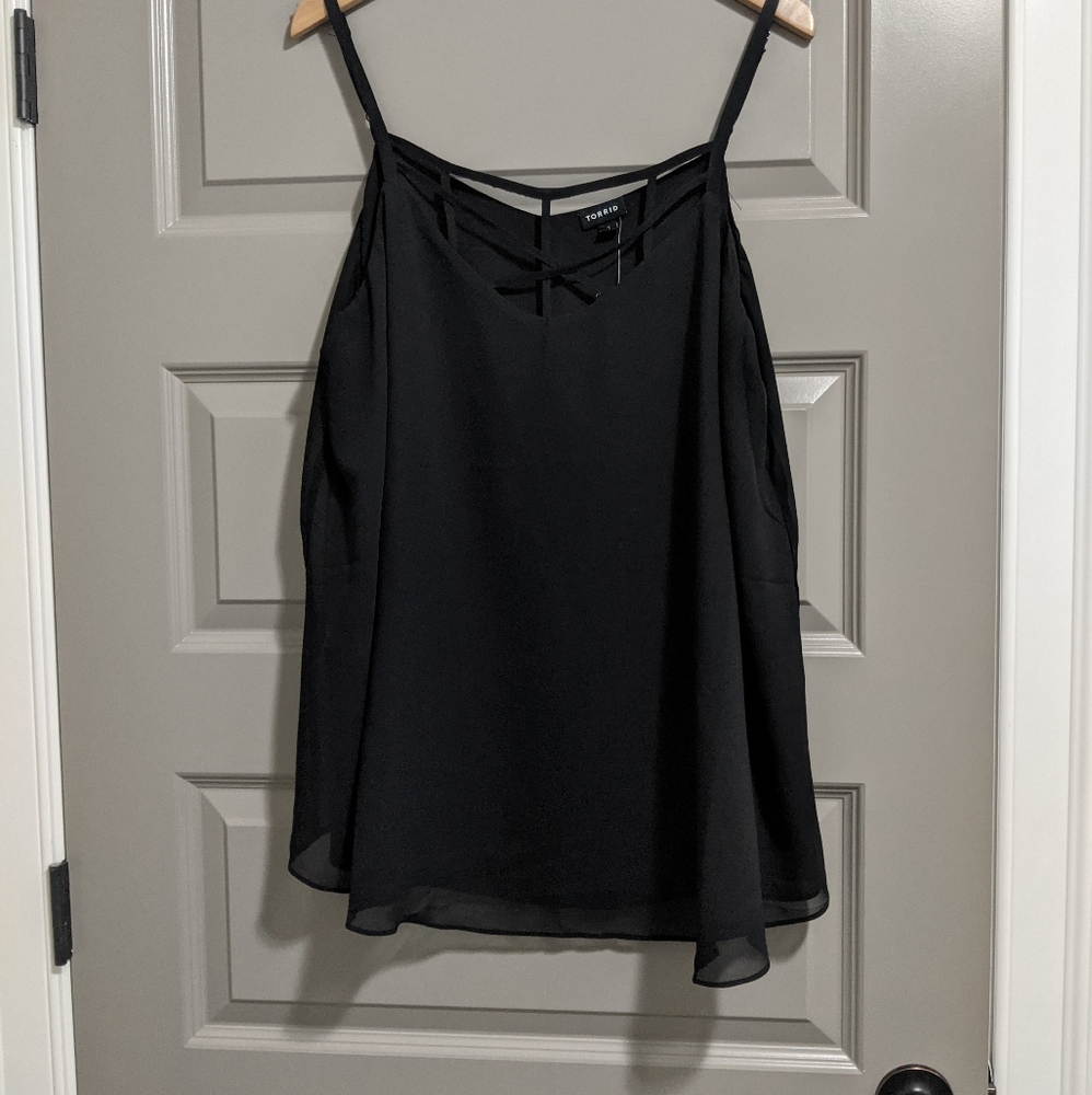 Torrid black swing tank size 2 NWT